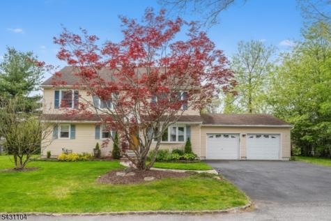 6 Madoc Trail Jefferson NJ 07438