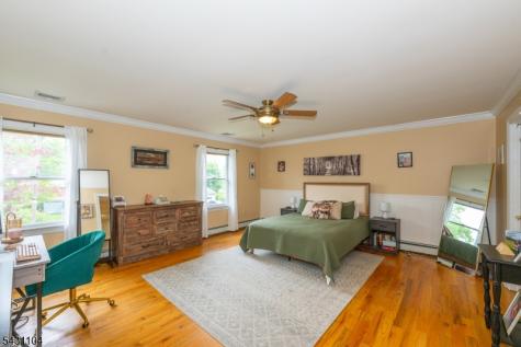 6 Madoc Trail Jefferson NJ 07438
