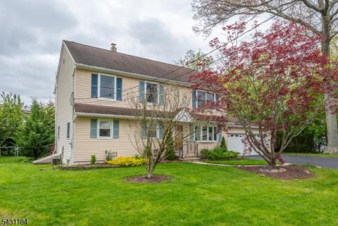 6 Madoc Trail Jefferson NJ 07438