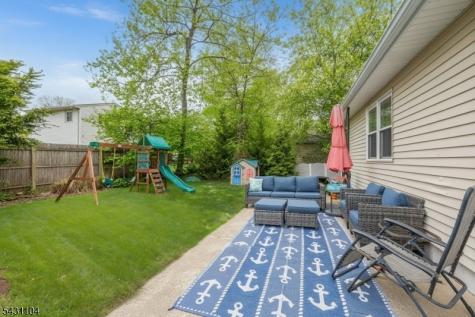 6 Madoc Trail Jefferson NJ 07438