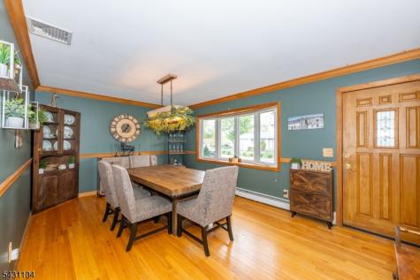 6 Madoc Trail Jefferson NJ 07438