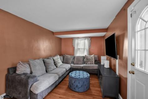 1875 Pilgrim Way Union NJ 07083