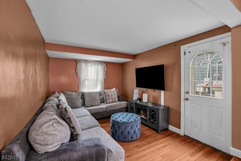 1875 Pilgrim Way Union NJ 07083