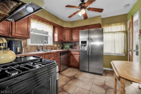 1875 Pilgrim Way Union NJ 07083