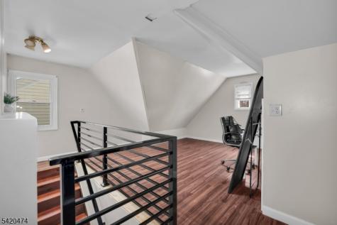 1875 Pilgrim Way Union NJ 07083