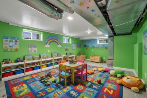 1875 Pilgrim Way Union NJ 07083