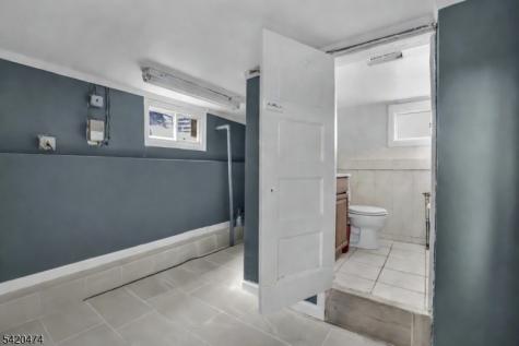 1875 Pilgrim Way Union NJ 07083