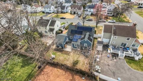 1875 Pilgrim Way Union NJ 07083