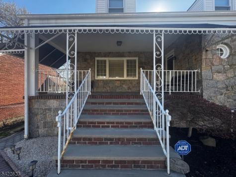 142 Bailey Avenue Hillside NJ 07205