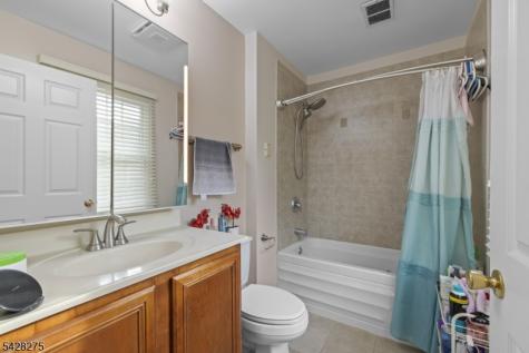 279 Nathan Court Aberdeen NJ 07721