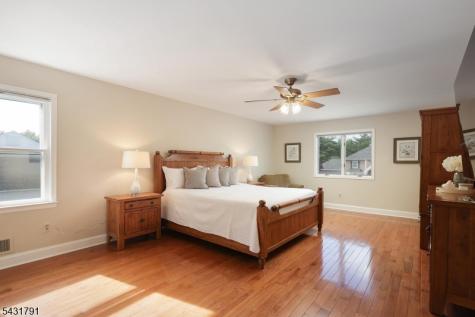 13 Daniel Drive Hillsborough NJ 08844