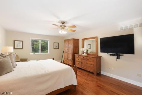13 Daniel Drive Hillsborough NJ 08844
