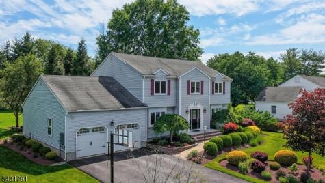 13 Daniel Drive Hillsborough NJ 08844