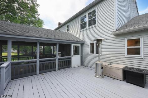 13 Daniel Drive Hillsborough NJ 08844