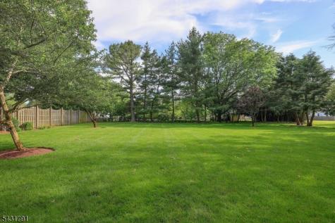 13 Daniel Drive Hillsborough NJ 08844