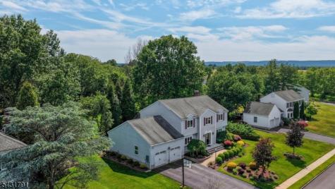 13 Daniel Drive Hillsborough NJ 08844