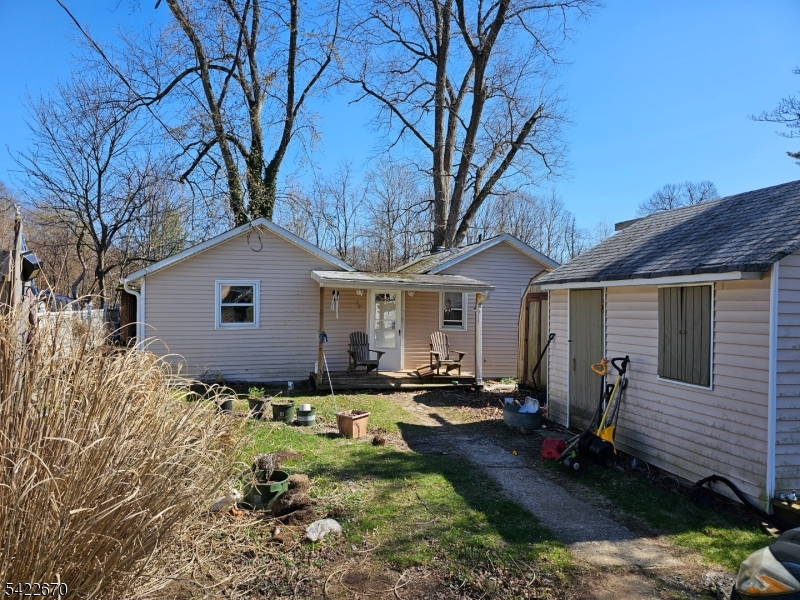 30 Riverside Drive Oakland NJ 07436