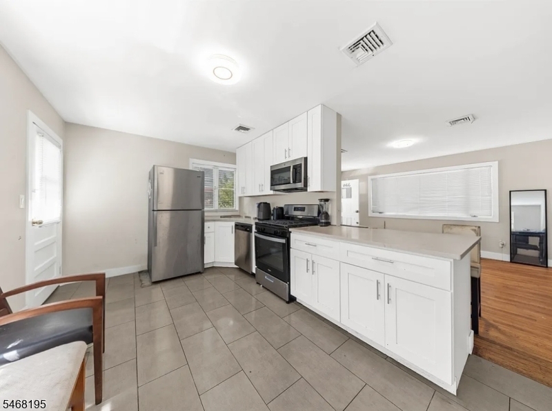 1466 44TH Street North Bergen NJ 07047