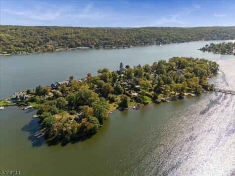 20 Island Trail Sparta NJ 07871