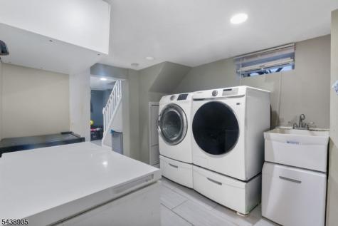 330 Simons Avenue Hackensack NJ 07601