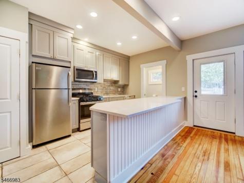62 High Street West Orange NJ 07052