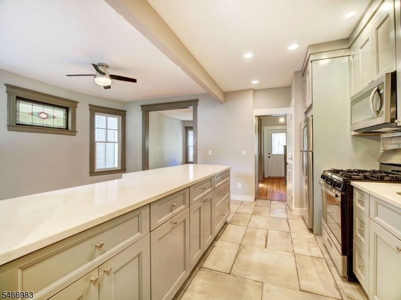 62 High Street West Orange NJ 07052