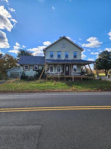 899 Adelphia-farmimg Dale Howell NJ 07728