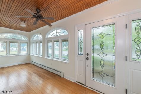69 W Hanover Avenue Morris Plains NJ 07950
