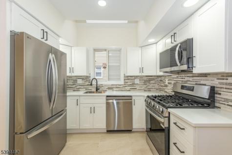69 W Hanover Avenue Morris Plains NJ 07950