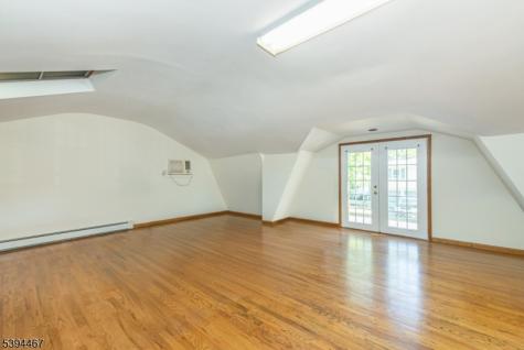 69 W Hanover Avenue Morris Plains NJ 07950