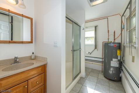 69 W Hanover Avenue Morris Plains NJ 07950