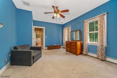 106 Brunswick Avenue Lebanon NJ 08833