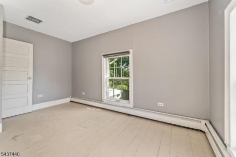 106 Brunswick Avenue Lebanon NJ 08833