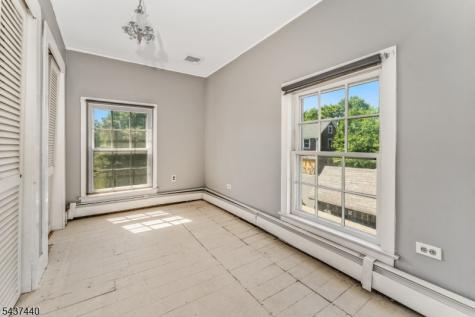 106 Brunswick Avenue Lebanon NJ 08833