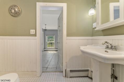 106 Brunswick Avenue Lebanon NJ 08833