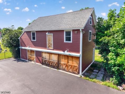 106 Brunswick Avenue Lebanon NJ 08833