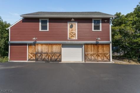 106 Brunswick Avenue Lebanon NJ 08833