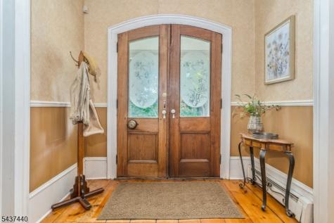 106 Brunswick Avenue Lebanon NJ 08833