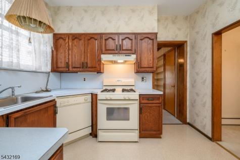 1120 Madison Hill Road Clark NJ 07066