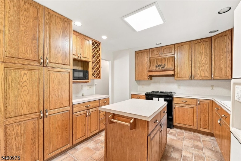 7 Paradise Trail Vernon NJ 07460