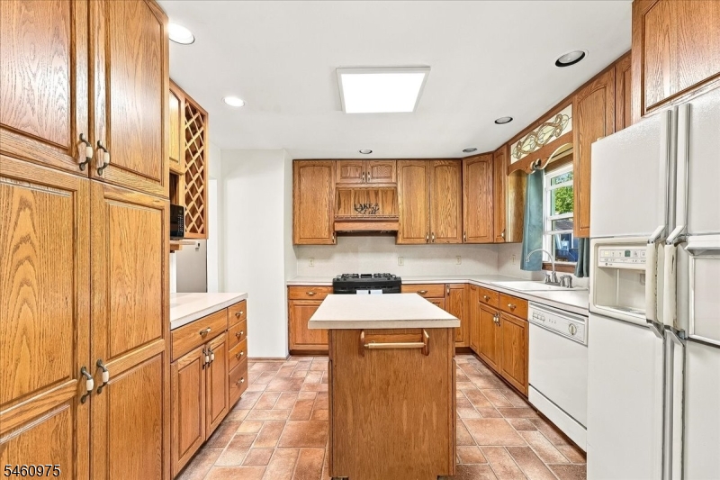 7 Paradise Trail Vernon NJ 07460