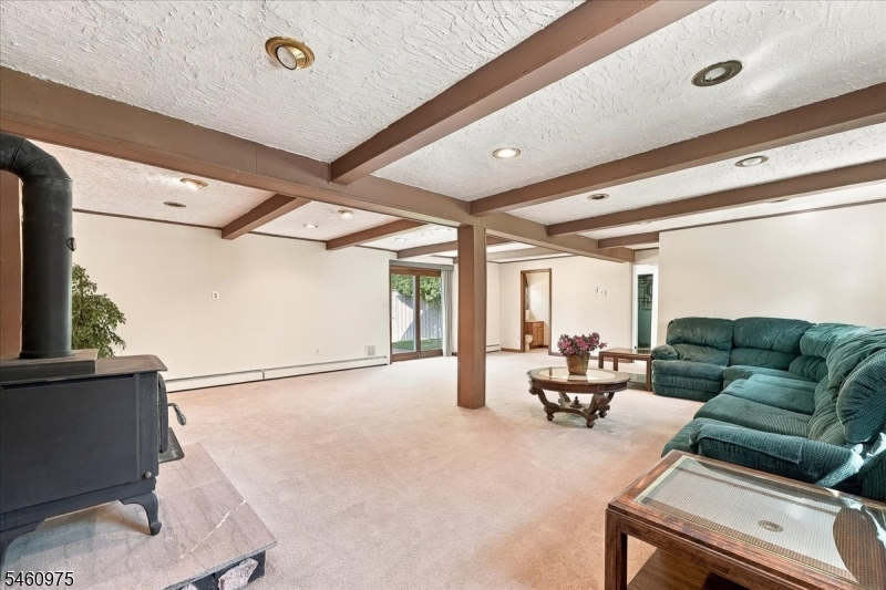 7 Paradise Trail Vernon NJ 07460