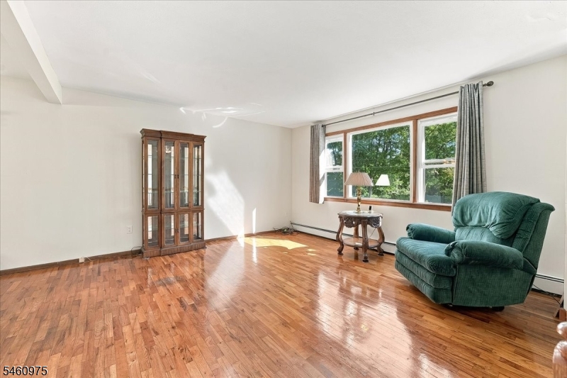 7 Paradise Trail Vernon NJ 07460