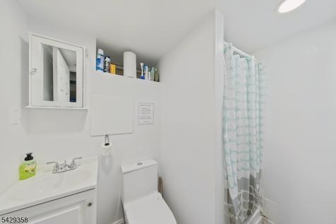 811 Lincoln Avenue Burlington NJ 08016