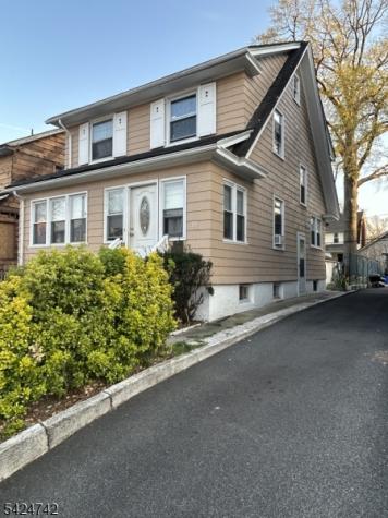 39 Wayne Avenue East Orange NJ 07018