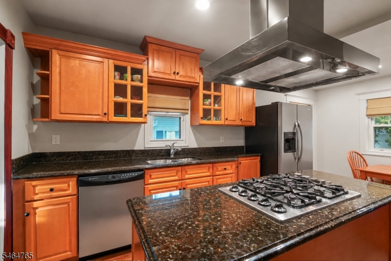 417 E 40th Street Paterson NJ 07504