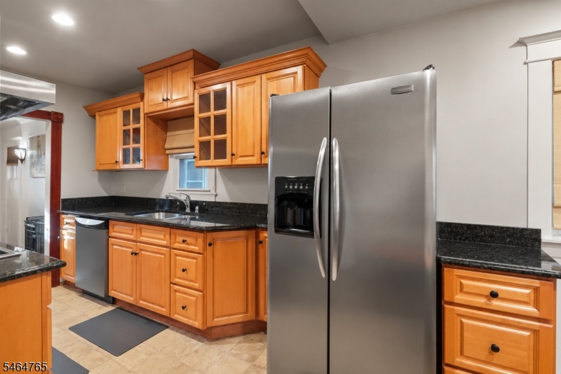 417 E 40th Street Paterson NJ 07504