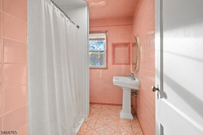 417 E 40th Street Paterson NJ 07504