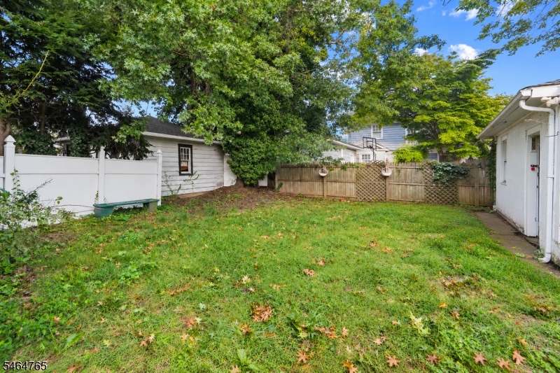 417 E 40th Street Paterson NJ 07504