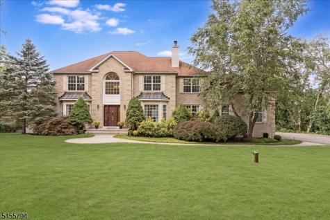 15 Dana Drive Andover NJ 07848